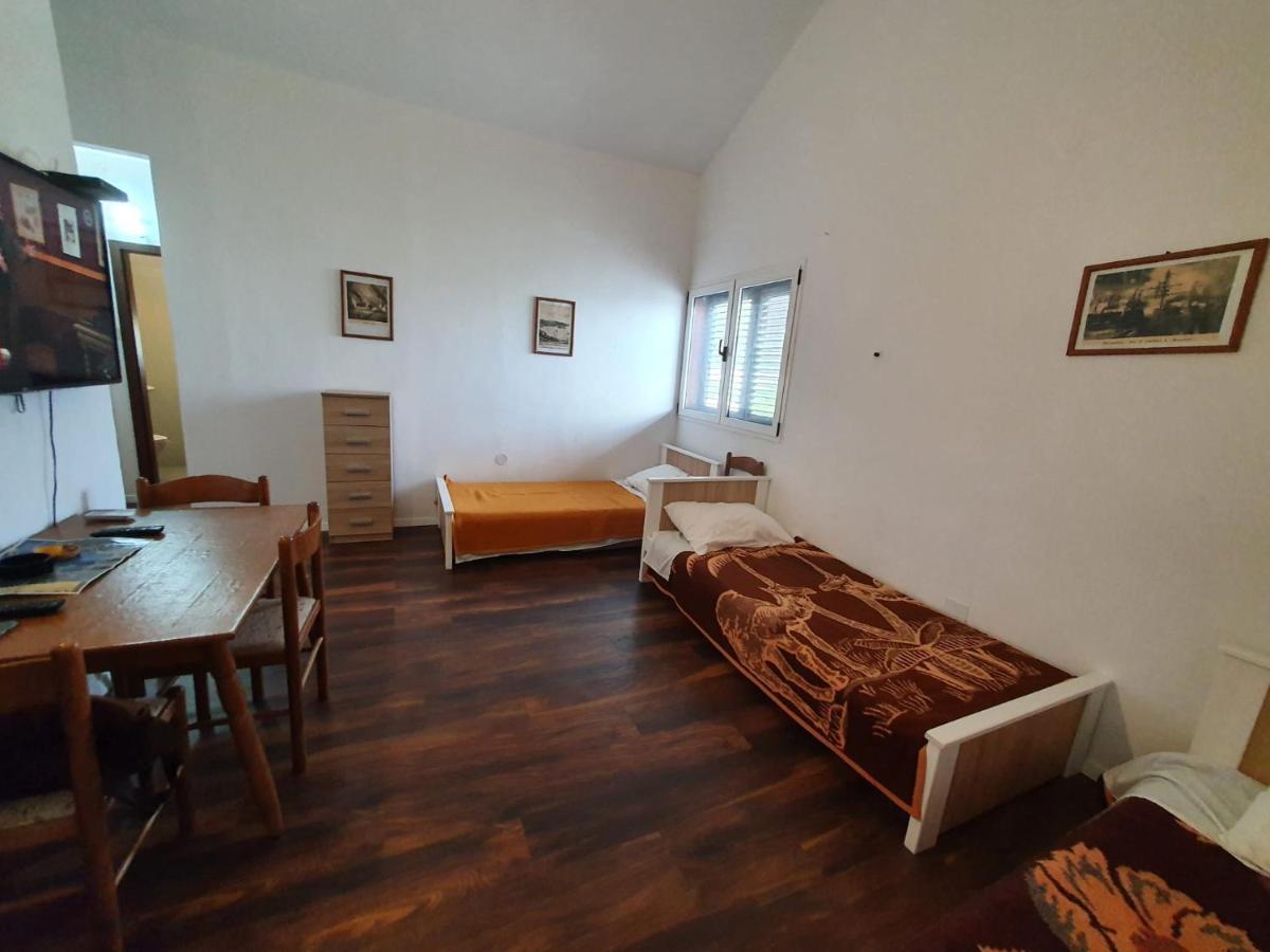 Vila Slavonia Βις Εξωτερικό φωτογραφία